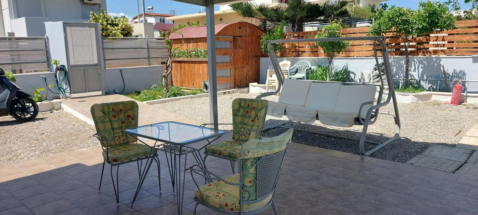 Filio'S Loft Near Airport Villa Ártemida Kültér fotó