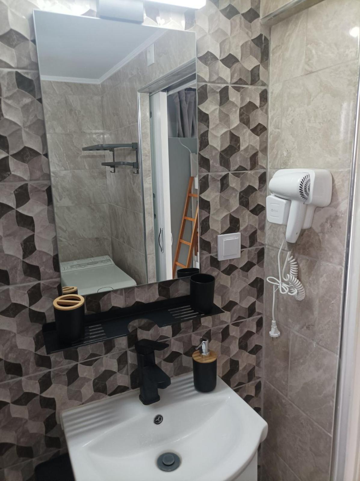 Filio'S Loft Near Airport Villa Ártemida Kültér fotó